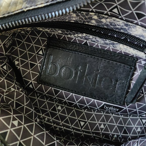 Botkier Trigger East West Black Snake Print Crossbody Bag - Picture 7 of 11